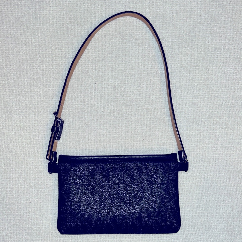 Michael Kors Signature Logo Belt Bag Fanny Pack – Black